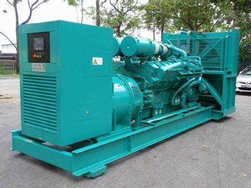 灵台如何选择适合 100KW 发电机的电缆长度？
