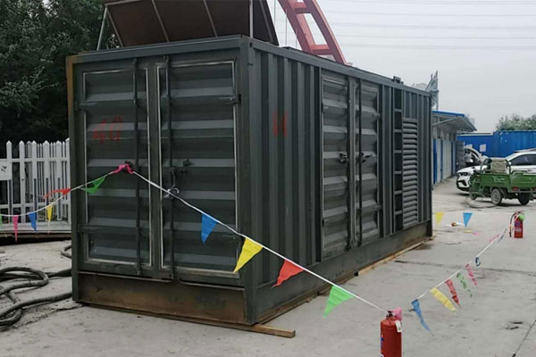 灵台发电机租赁空气滤清器多久更换一次?
