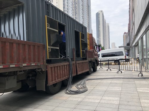 灵台冷却液不足的情况下如何检查柴油发电机组？