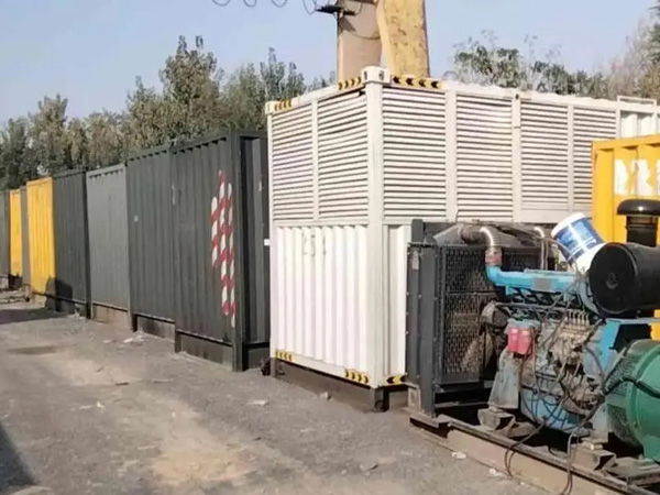 灵台200KW柴油发电机机组每小时油耗是多少?